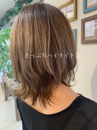 ミディアム カラー 中垣 南のヘアスタイル