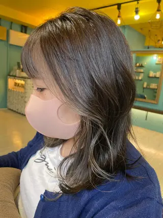 ミディアム 末石 智のヘアスタイル