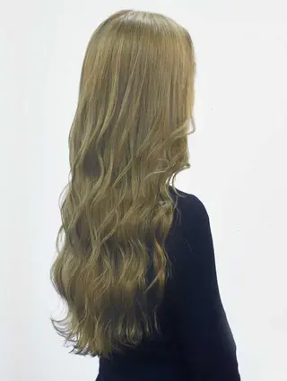ロング カラー Atem ☀️大町店のヘアスタイル