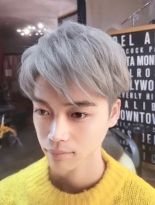 ショート 足利市・原宿・表参道 シニストラのヘアスタイル