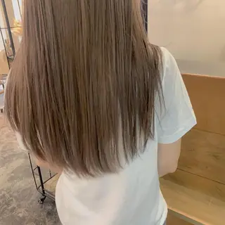 ロング カラー UMEDA FIGAROのヘアスタイル