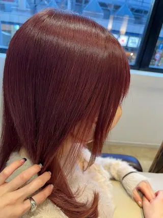セミロング カラー 奥山 沙季(大井町)のヘアスタイル