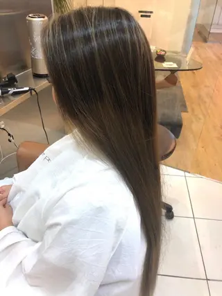 ロング カラー 美髪矯正・レイヤー 倉友哉のヘアスタイル