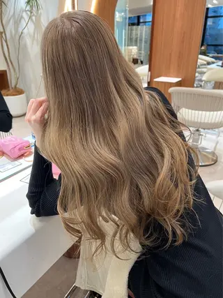 ロング カラー 🎀レイナ／透明感 ／艶感／髪質改善🎀のヘアスタイル