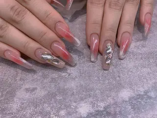 ネイル 美爪パラジェル導入店 Sunnilyのネイルデザイン