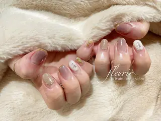 ネイル フルリール 【プライベートサロンのネイルデザイン
