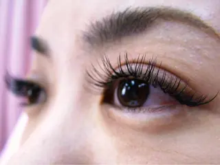 マツエク・マツパ ナチュレ所属・ナチュ レのマツエク・マツパデザイン