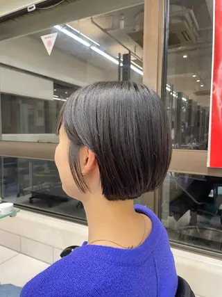 ショート 大山 真衣のヘアスタイル