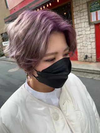 ショート カラー 薄田 珠美のヘアスタイル