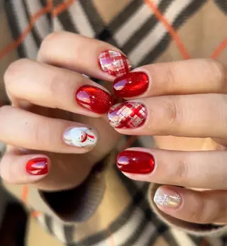 ネイル Betty nail サロンのネイルデザイン