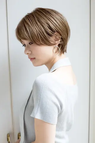 ショート 縮毛矯正/レイヤー 韓国/顔まわり/夢音のヘアスタイル