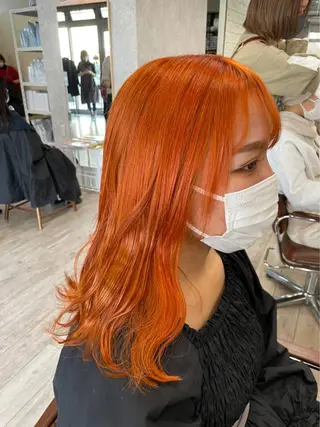 セミロング カラー ヘアアレンジ イワタ マハ/ minim hairのヘアスタイル