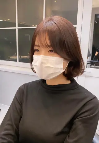 ショート カラー レイヤーと顔まわり 大好き❣️関口拓馬のヘアスタイル