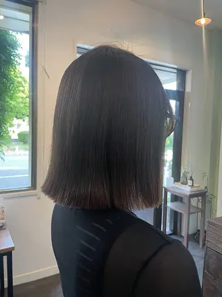 ミディアム 三國 栞音のヘアスタイル