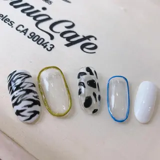 カラー ネイル Moonstone Salonのネイルデザイン