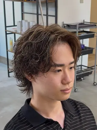 ミディアム カラー パーマ メンズ 海外風メンズ🇺🇸 💈N.Yuto💈のヘアスタイル