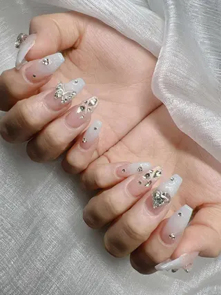 ネイル Lee Nailsのネイルデザイン