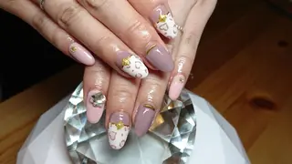 ネイル LAVISH nail salonのネイルデザイン