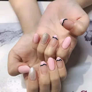 ネイル ガレンドウ 白澤 愛子のネイルデザイン