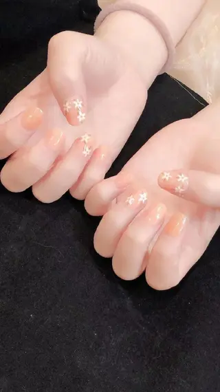 ネイル Ali 新小岩 ネイル専門のネイルデザイン