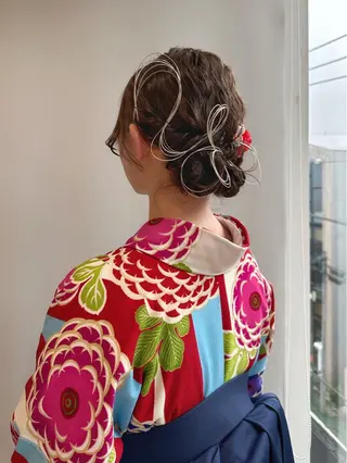 セミロング カラー ヘアアレンジ hibiki/セット /透明感カラーのヘアスタイル
