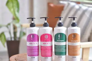 【南草津】髪質改善 ヘナカラー＆縮毛矯正のヘアスタイル