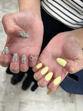 ネイル 吉田 里菜のネイルデザイン