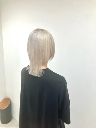 ミディアム カラー 雅/ダブルカラー/ 白髪ぼかしハイライトのヘアスタイル