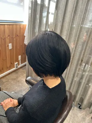 ショート 武井 哉子のヘアスタイル