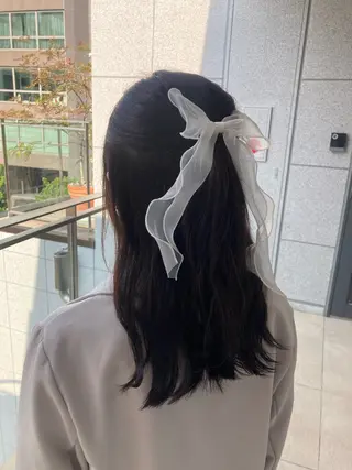 セミロング LOANA  MIDORINO所属・カラーモデル/ つくば市みどりののヘアスタイル