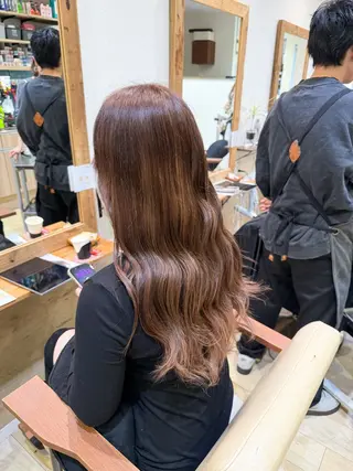 ロング SOU/エクステ /ダブルカラーのヘアスタイル