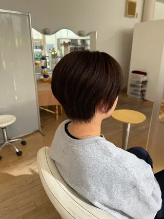 ショート 山本 瑠華のヘアスタイル