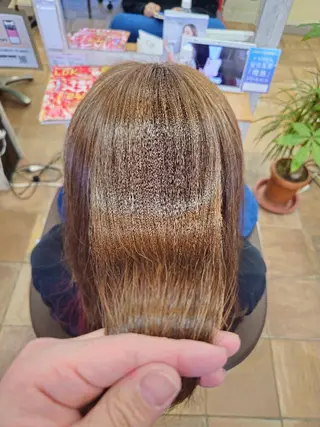 セミロング 🌟つや髪ヘア 🥇佐藤☘️のヘアスタイル