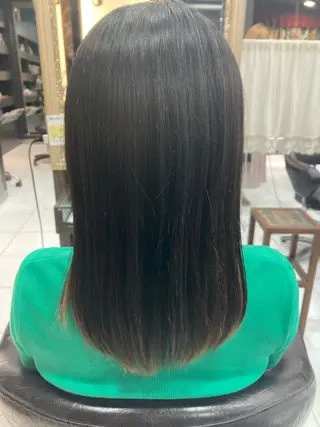 ミディアム 🐈‍⬛Namie 🐈‍⬛のヘアスタイル