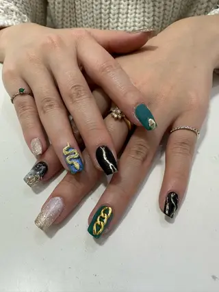 ネイル 個性派ネイル 🌼 ハルカ ♡の眉毛・アイブロウイメージ