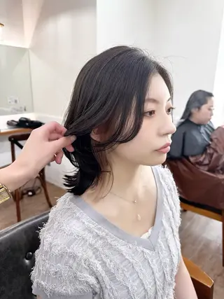 ミディアム カラー パーマ ヘアアレンジ メンズ キッズ レイヤーカット 🌿透け感カラーのヘアスタイル