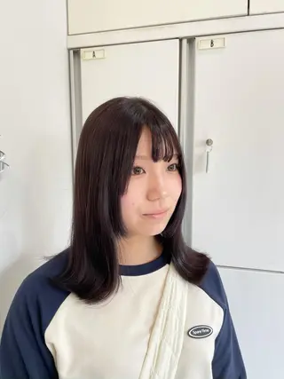 ミディアム カラー nanaka :のヘアスタイル