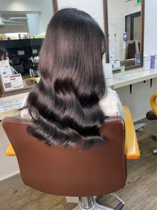 セミロング 横浜🦋ハイトーン 🫐シャドウルーツのヘアスタイル