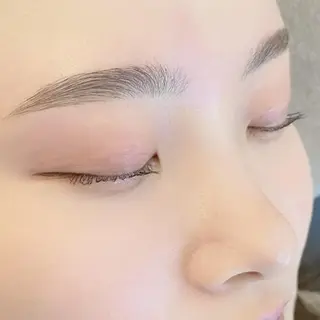 アイブロウ ALBA yuuka🎀のマツエク・マツパデザイン