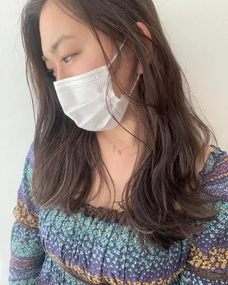 ロング カラー 透明感♡︎♡︎ 佐々木早苗のヘアスタイル