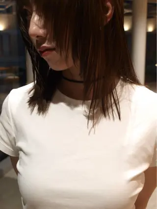 ミディアム カラー 洲﨑 昴世のヘアスタイル