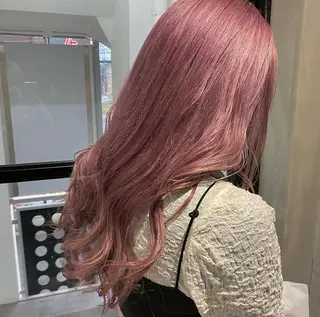 セミロング カラー ヘアアレンジ ハイトーン/透け感 カラー🎀真香のヘアスタイル