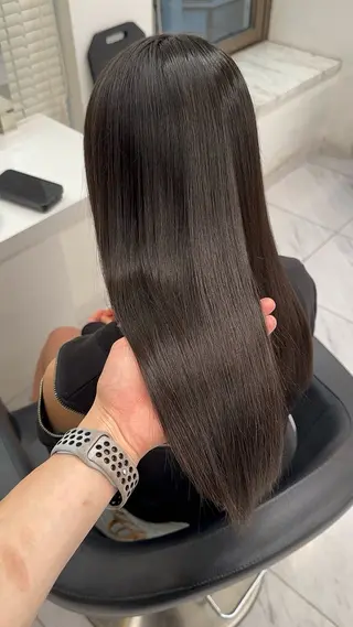ロング 縮毛/ダブルカラー 🦋ベージュヘア🦋のヘアスタイル