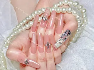 ネイル Momo 🤍のネイルデザイン