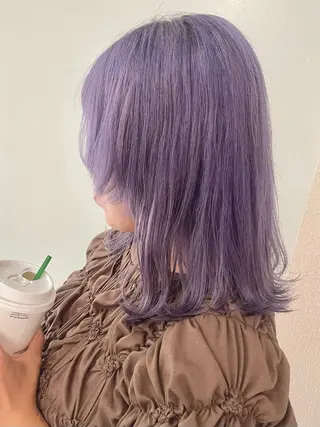 ミディアム 岩谷/ブリーチ 🪽透明感カラーのヘアスタイル