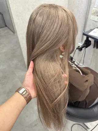ロング かがみ/メンテナンス カット無料のヘアスタイル