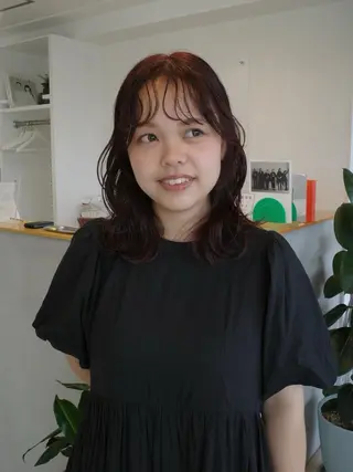 ミディアム 前川 瑞希のヘアスタイル