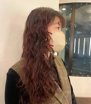 ロング パーマ 韓国ナチュラル・ ベージュ/落合夏希のヘアスタイル
