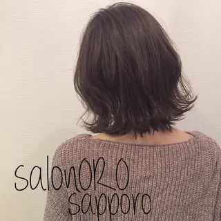 ミディアム カラー 池田 真由美のヘアスタイル