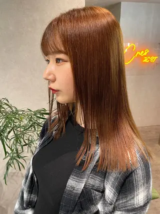 セミロング カラー ナチュラル透明感🌱 小山美樹子のヘアスタイル